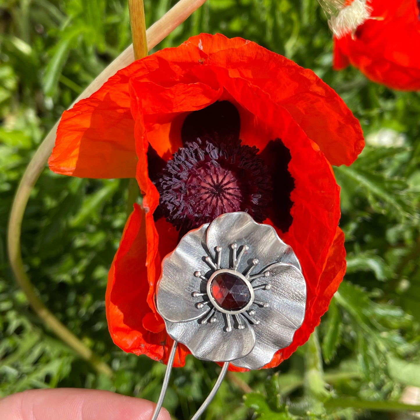 Wildflower Dawn Hair Fork: Sterling Silver Poppy & Hessonite Garnet