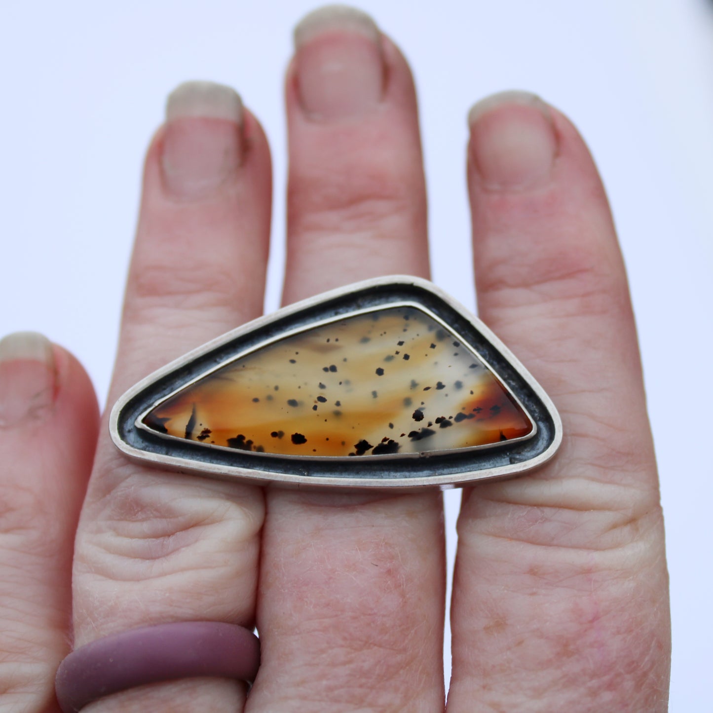 Riverstone Horizon Ring: Sterling Silver Montana Agate - size 8.75