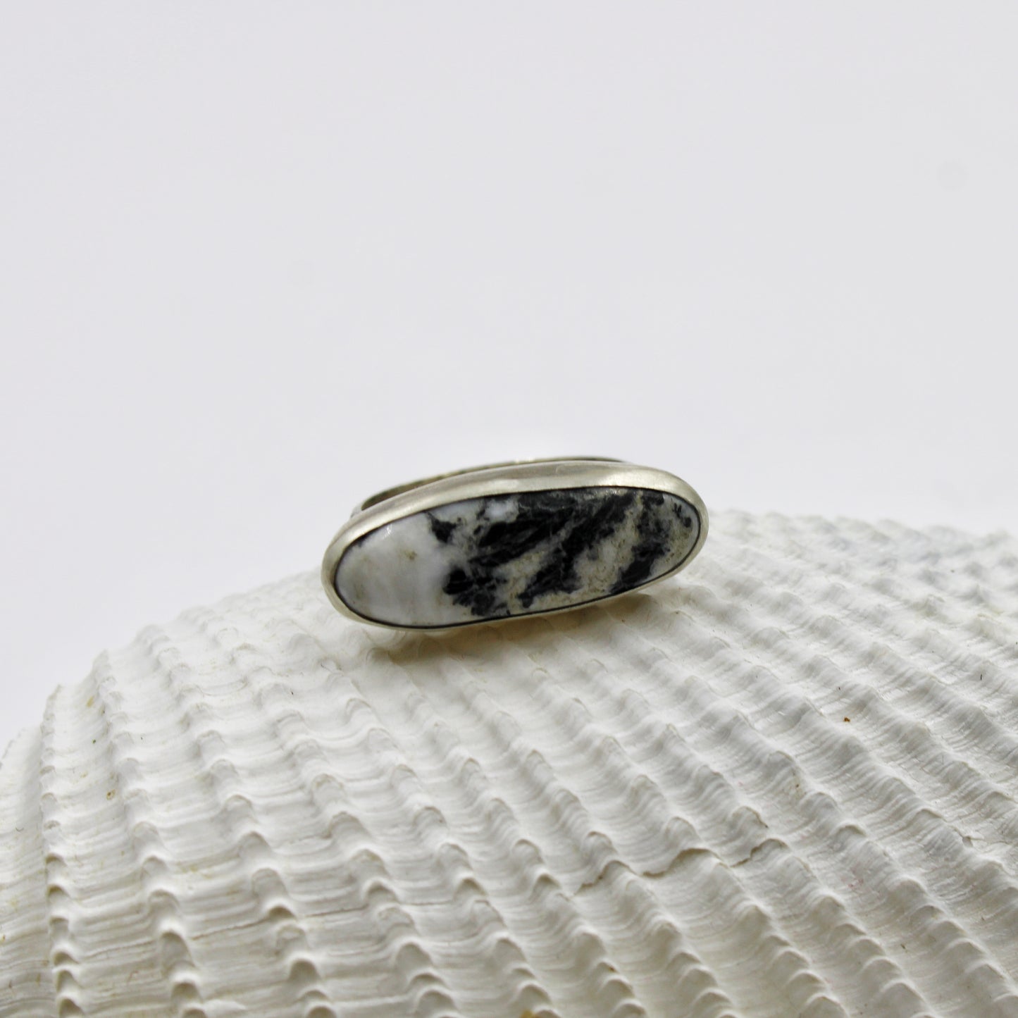 Snowdrift Ring: Sterling Silver & White Buffalo Turquoise - size 7.5