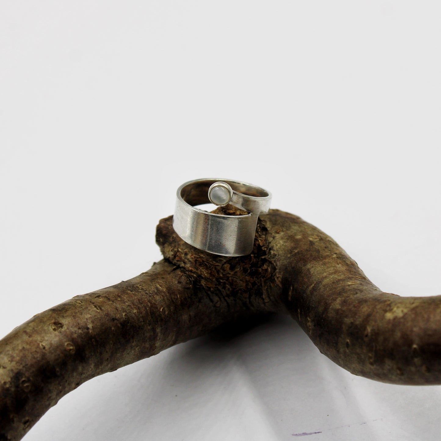 The Sylvan Connection Rings: Sterling Silver Overlap