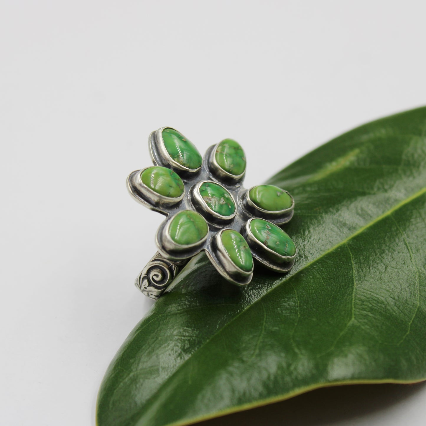 Flourish Ring: Sonoran Lime Turquoise Flower - size 8.75