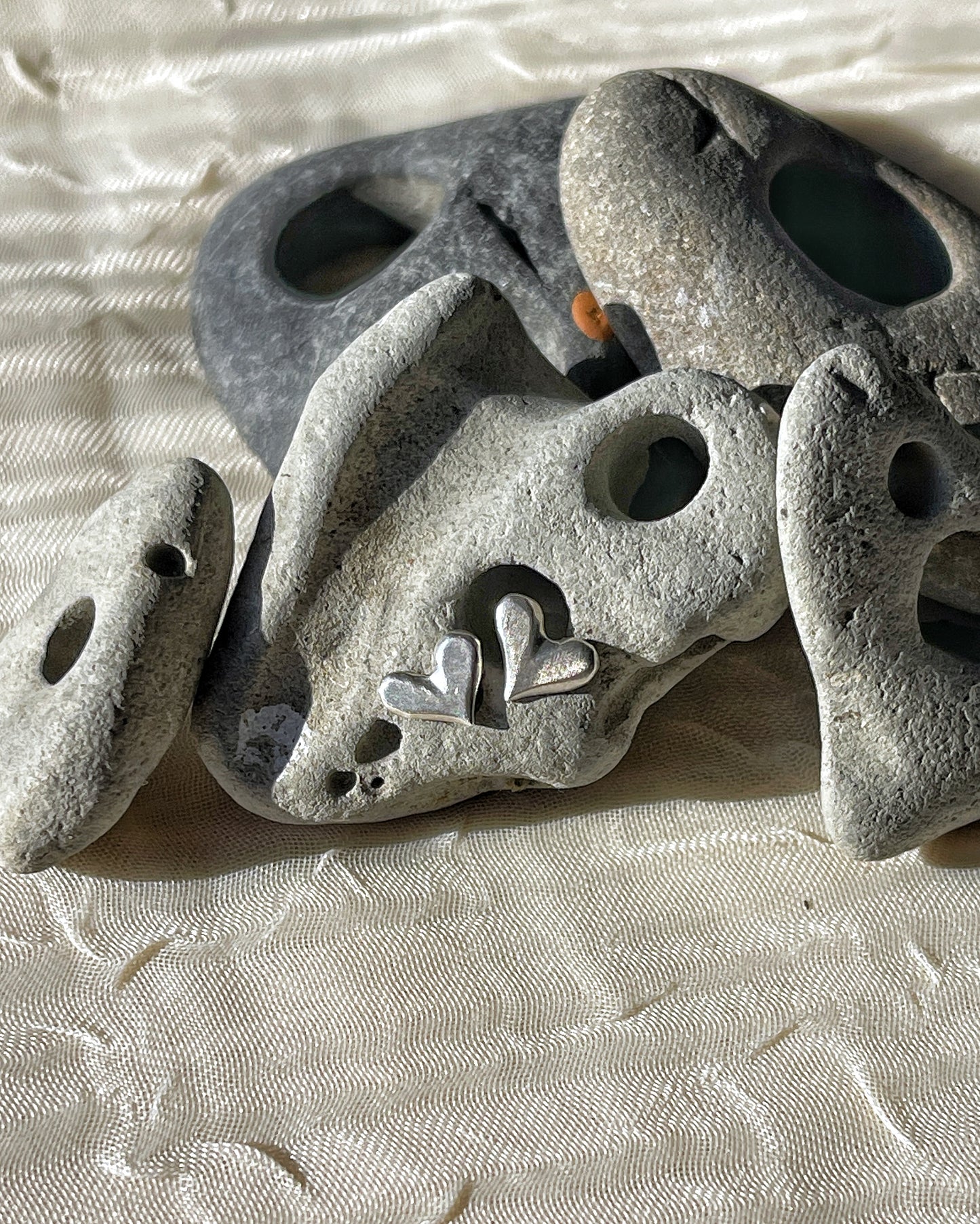 Kindred Hearts Post Earrings