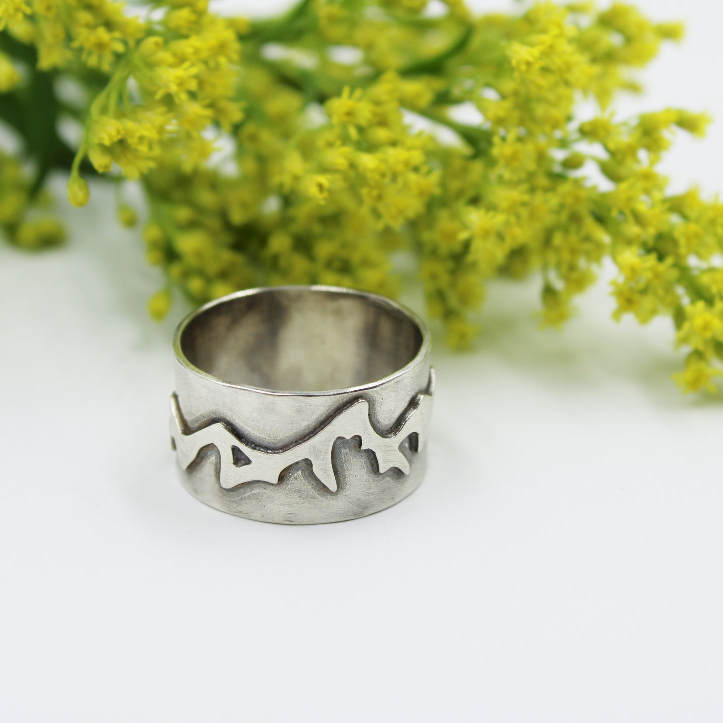 Everlasting Peaks Rings: Sterling Silver Mountains