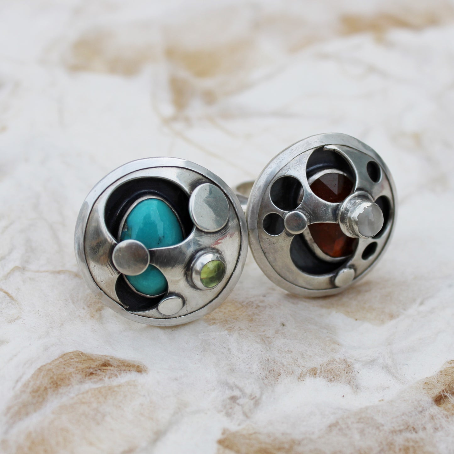 Hidden Oasis Ring: Sterling Silver, Tyrone Turquoise & Peridot - size 6