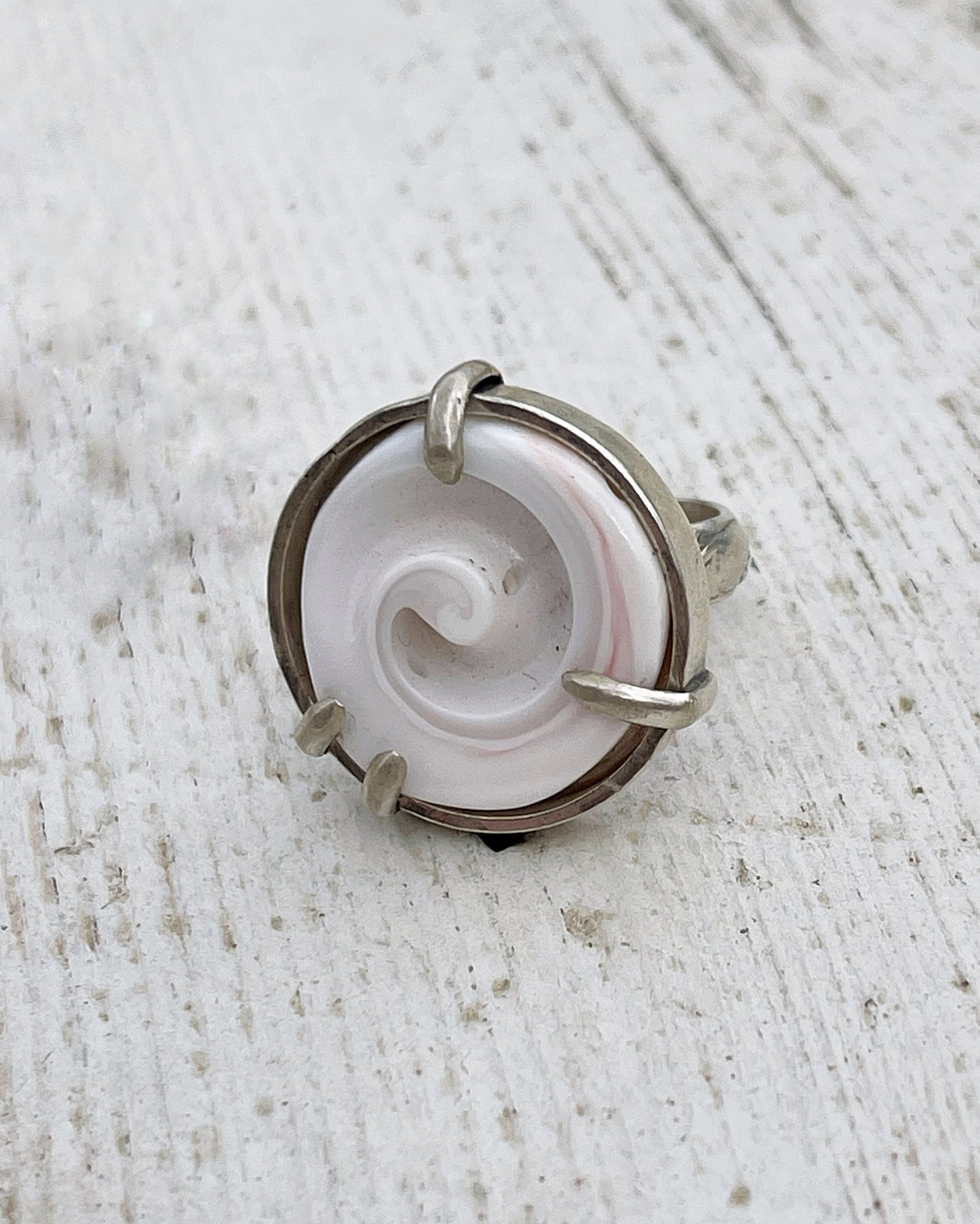 Ocean Muse Ring: Sterling Silver & Prong SeaShell - size 5.5