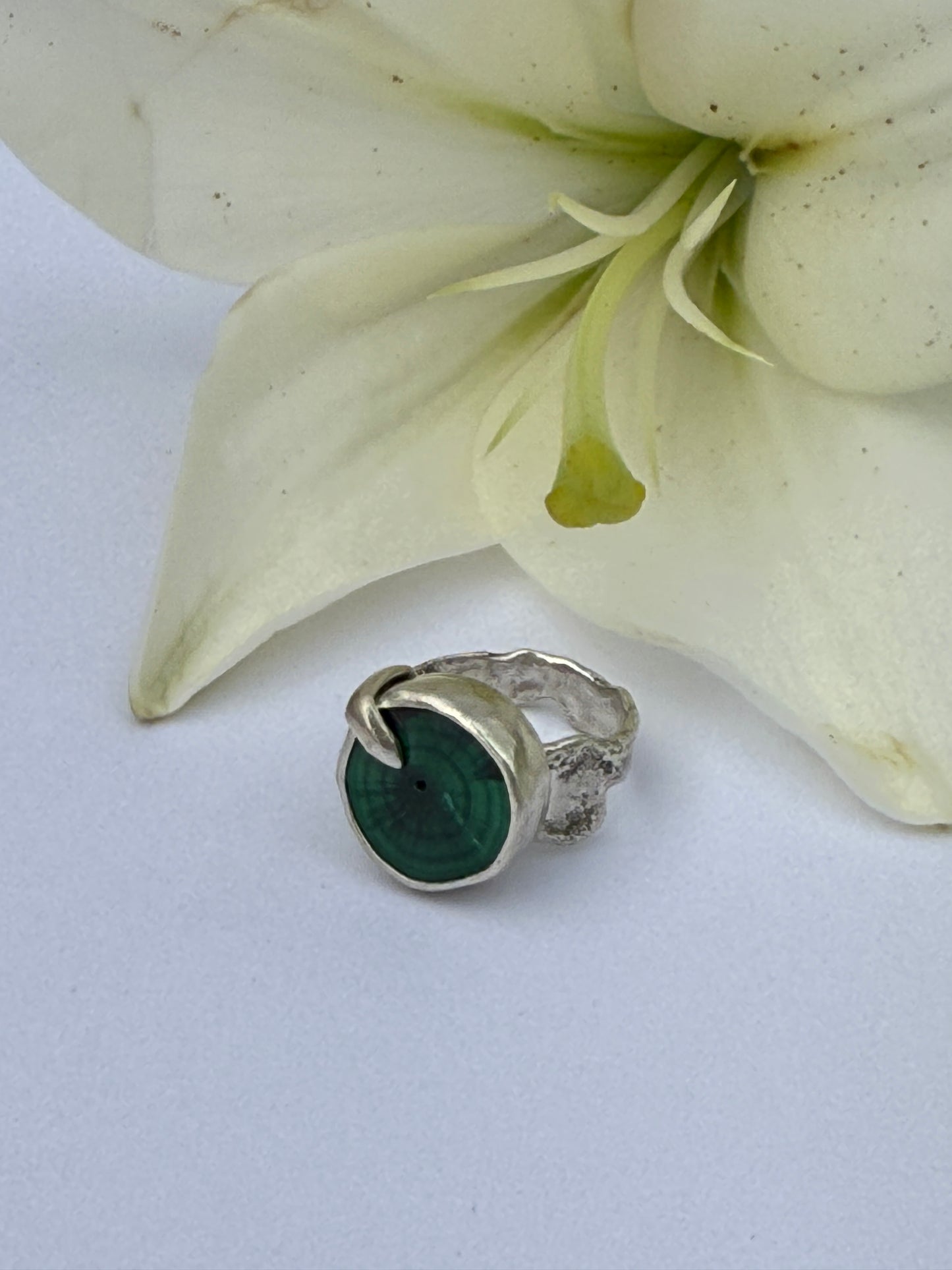 Emerald Earthsong Ring: Sterling Silver & Chatoyant Malachite Stalactite - size 7.25