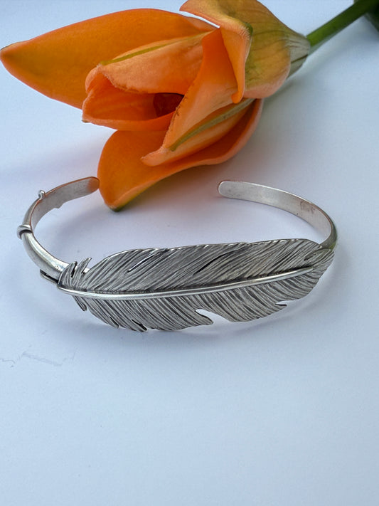 Winged Feather Cuff: Sterling Silver