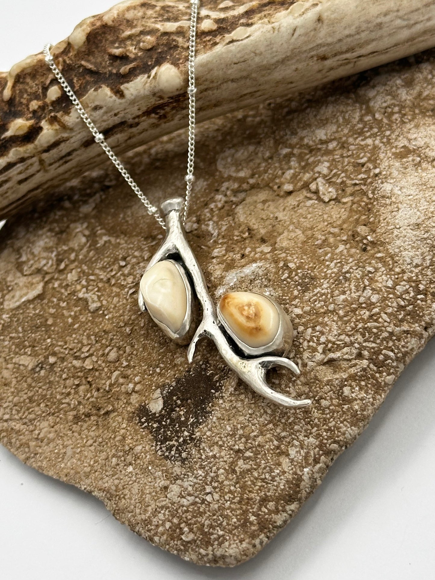 Ivory Ridge Necklace: Sterling Silver