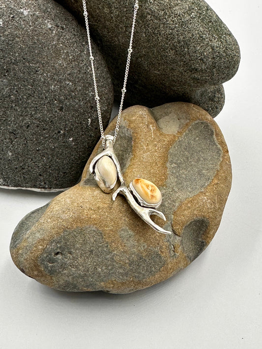 Ivory Rdige Necklace: Sterling Silver