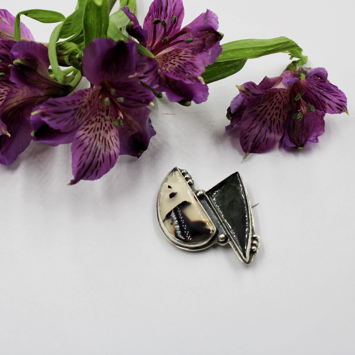 Riverstone Harmony Pin: Wyoming Jade and Montana Agate