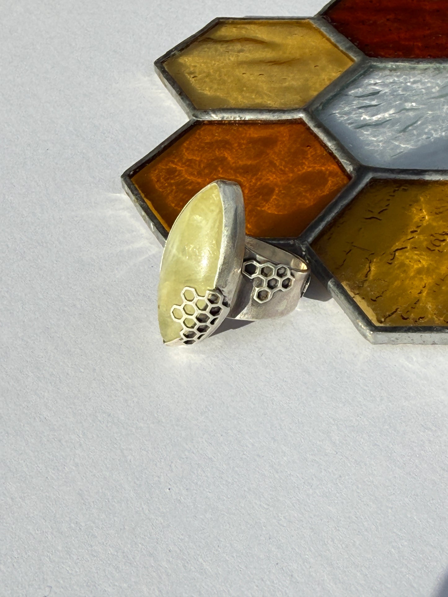 Open Light Ring - Sterling Silver & Lemon Jade - size 8.25