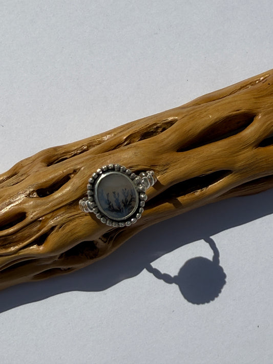 Winter Grove Ring: Sterling Silver & Dendritic Agate - size 9.25