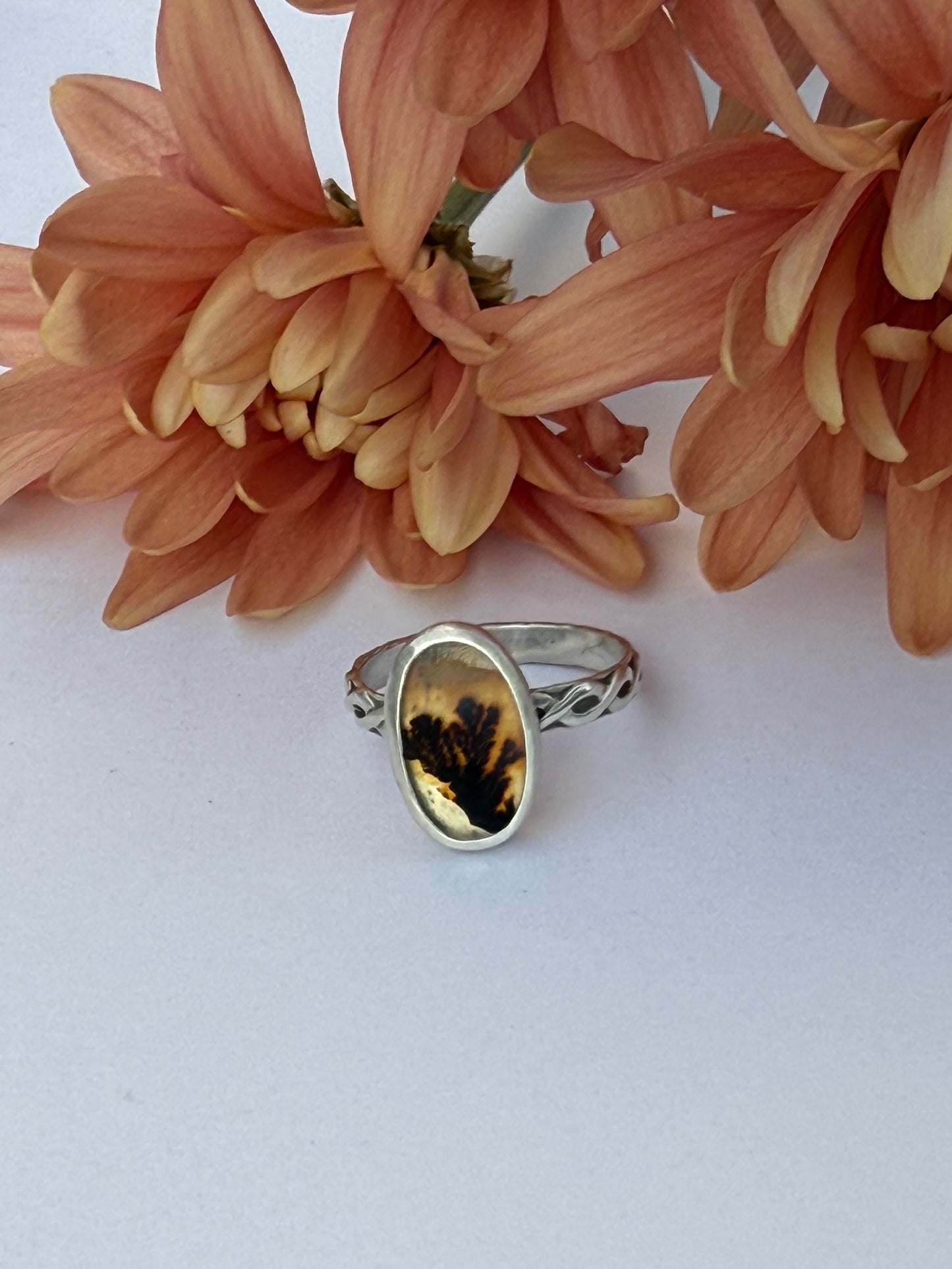 Whispering Branches Ring - Dendritic Agate - size 8