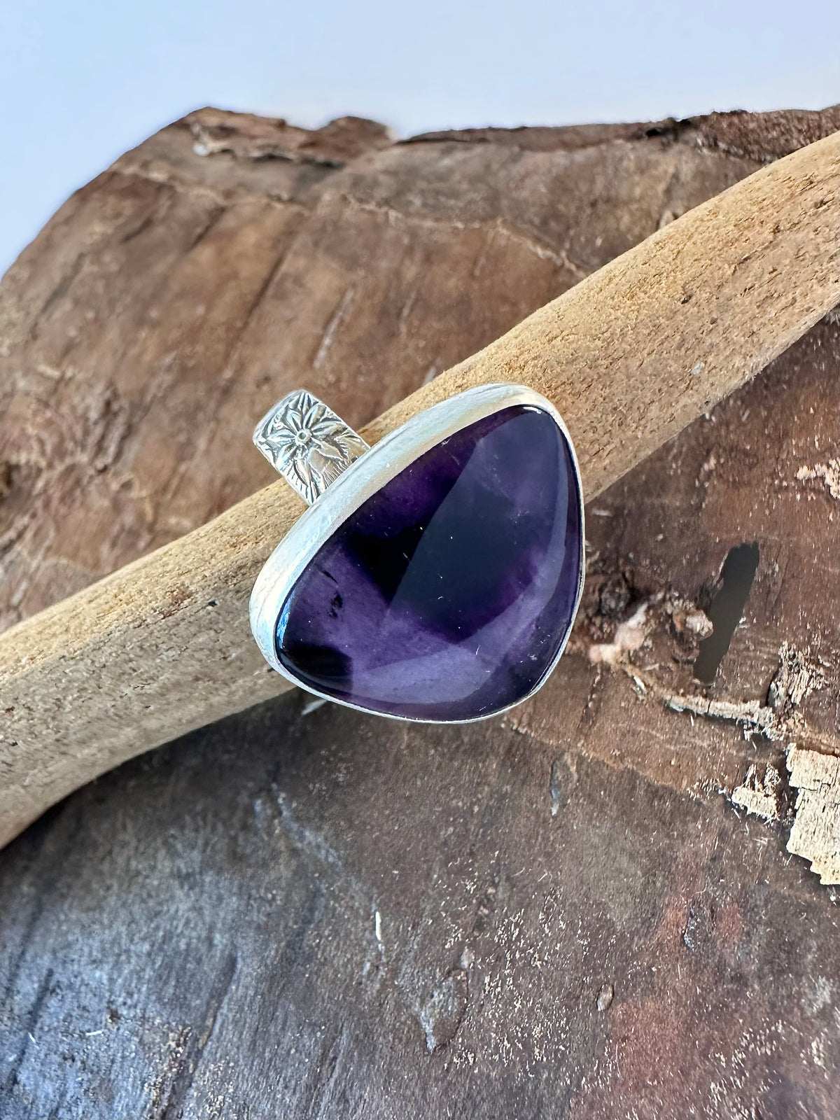 Starlit Bloom Ring: Trapiche Amethyst & Sterling Silver - size 6