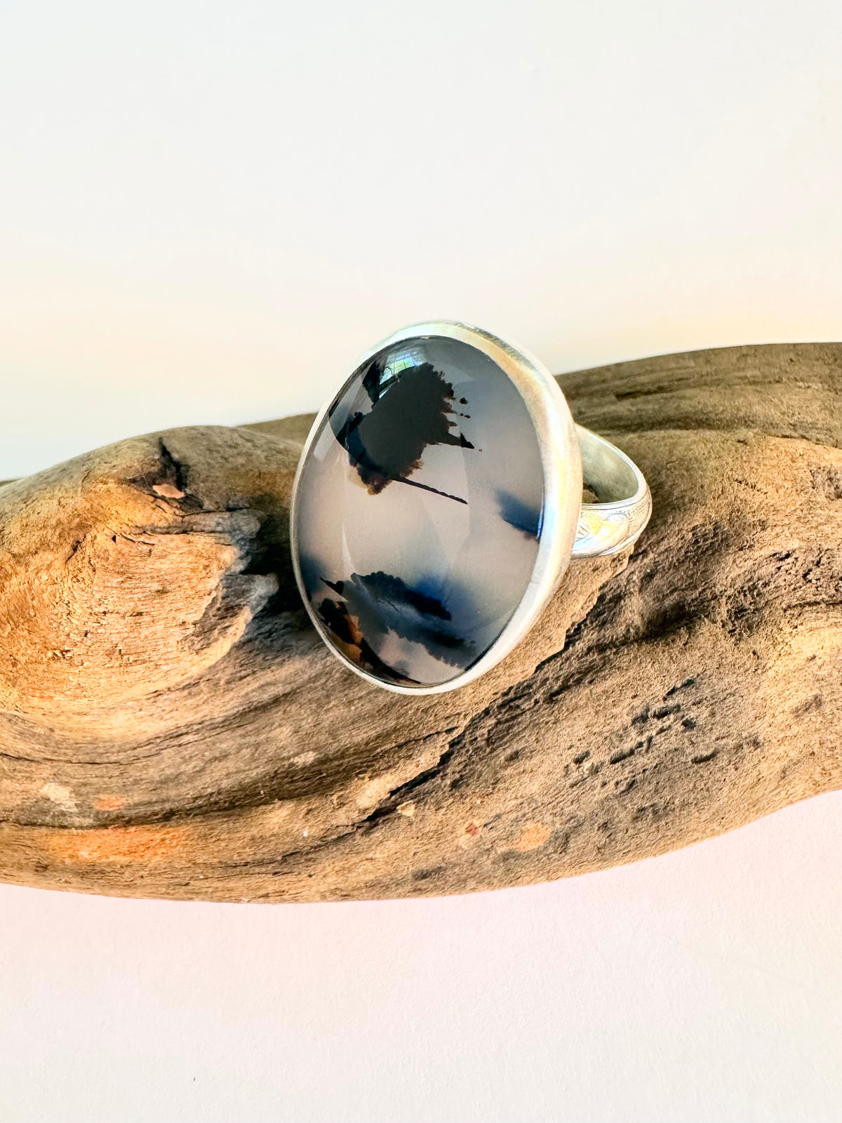 Riverbend Harmony Ring: Montana Agate & Sterling Silver - size 9