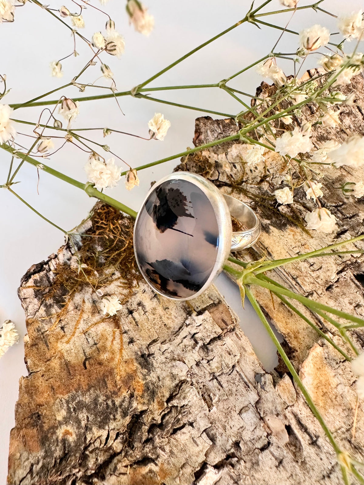 Riverbend Harmony Ring: Montana Agate & Sterling Silver - size 9