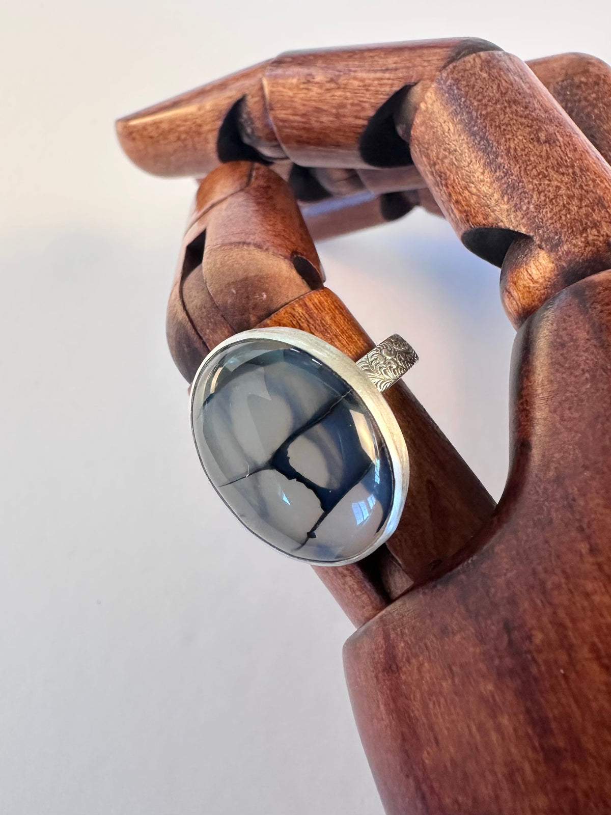 Stormline Ring: Dragonvein Agate & Sterling Silver - size 10